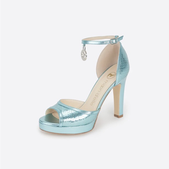 Moon D’elle The Nebbiolina Metallic Blue Leather Ankle Strap Heels - Picture 3 of 13